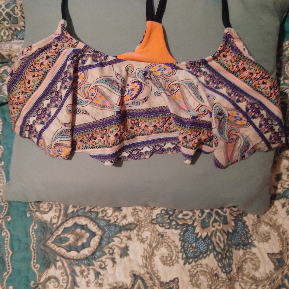 Rue 21 swim suit top